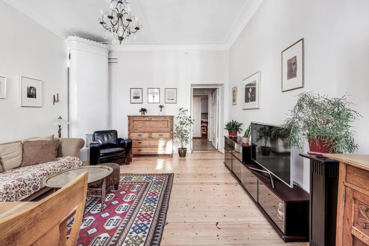 Appartamento Charming 1-bedroom Near Center *