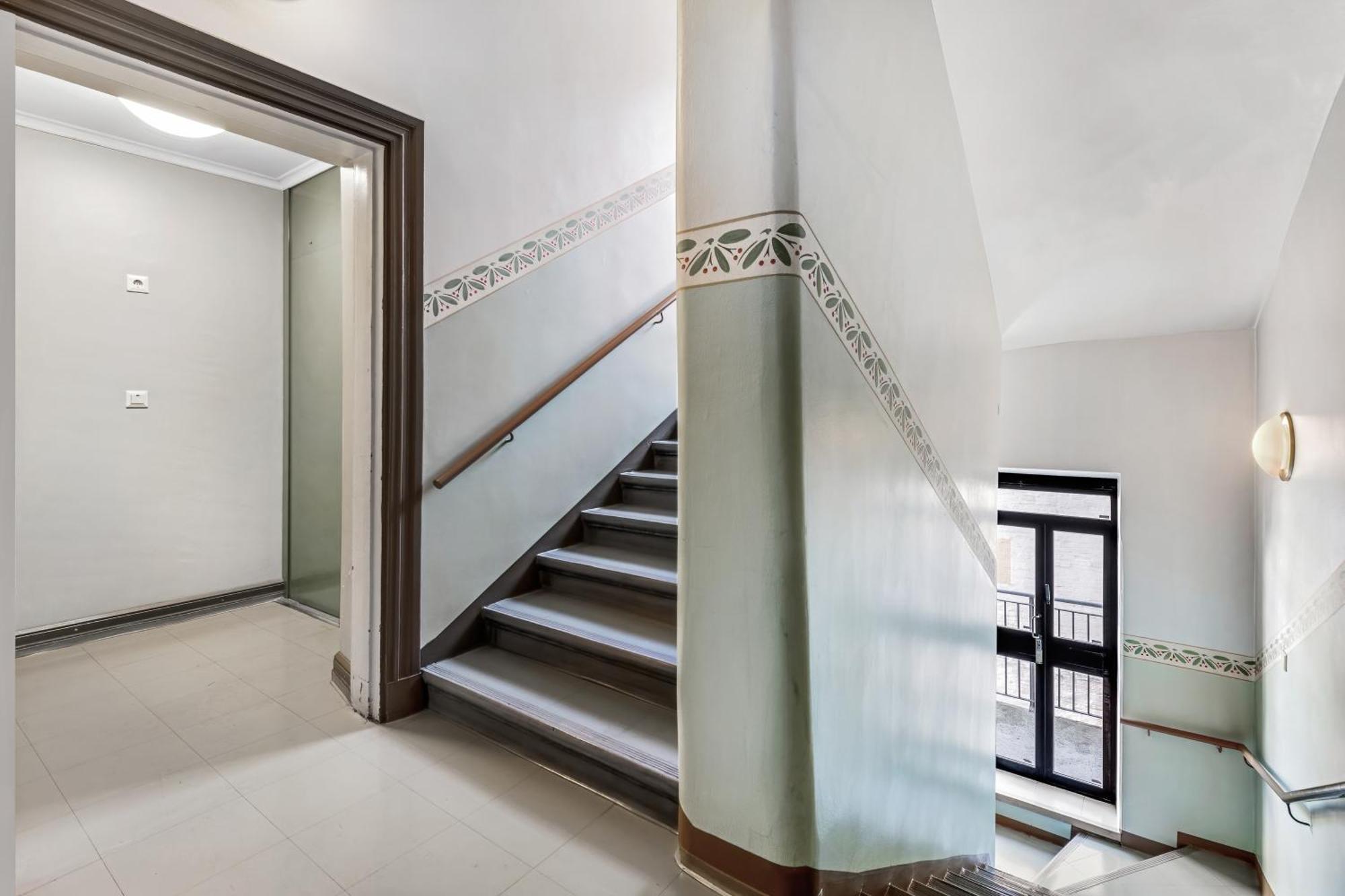 Charming 1-bedroom Near Center Appartamento