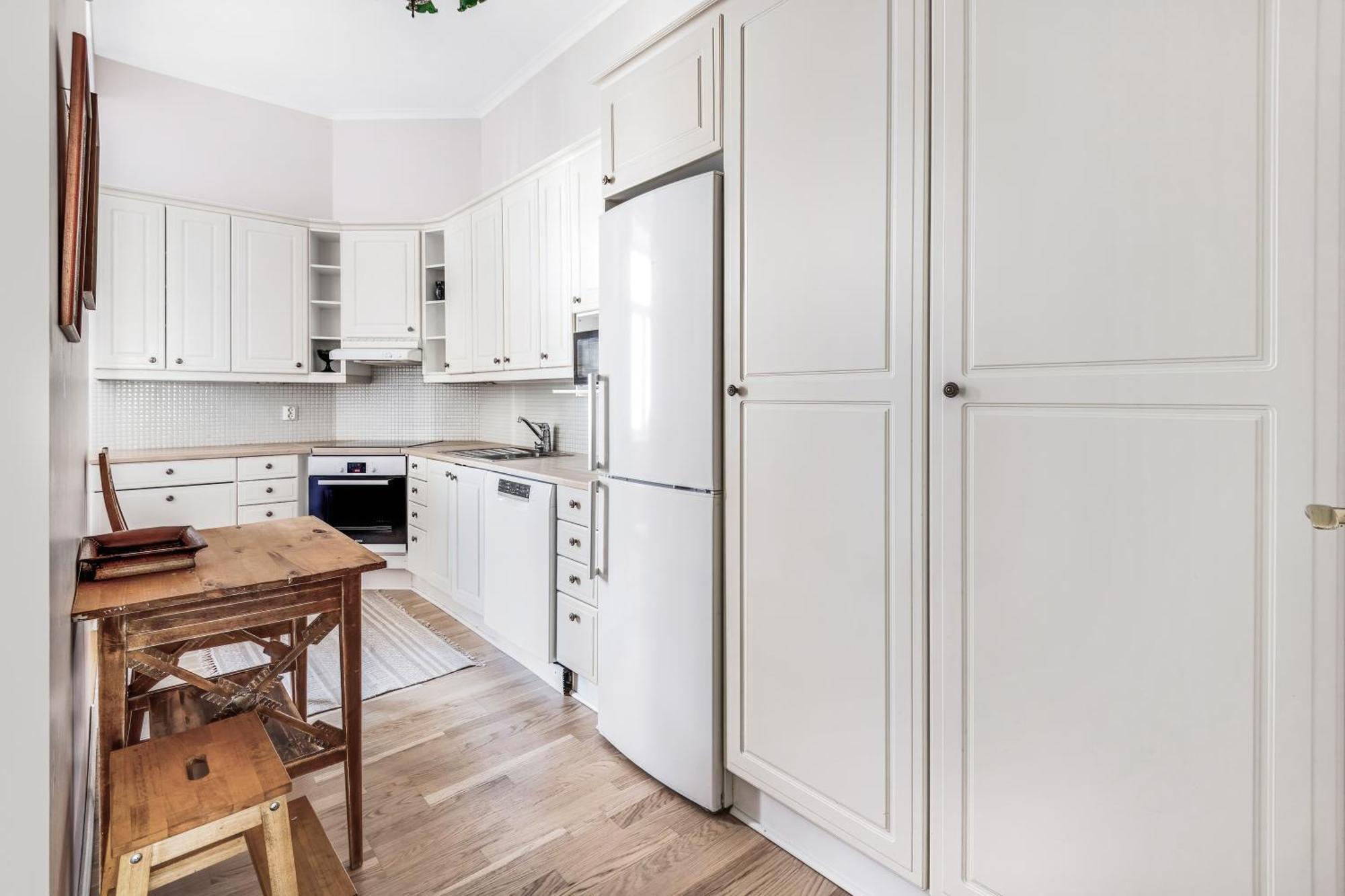 Appartamento Charming 1-bedroom Near Center *