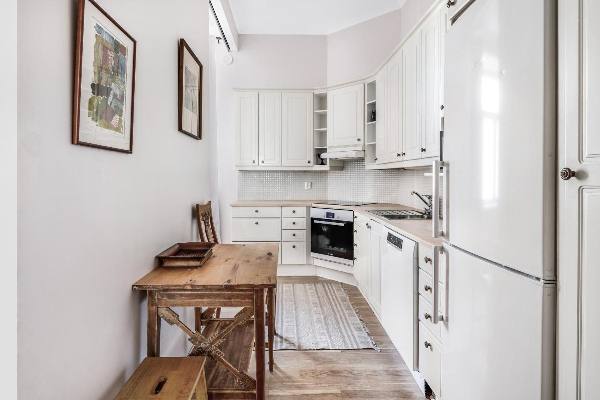 Charming 1-bedroom Near Center Appartamento